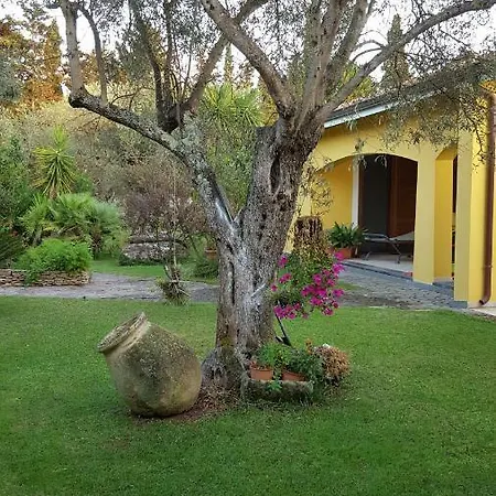 Acasamia Holiday home *
