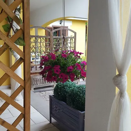 Holiday home Acasamia